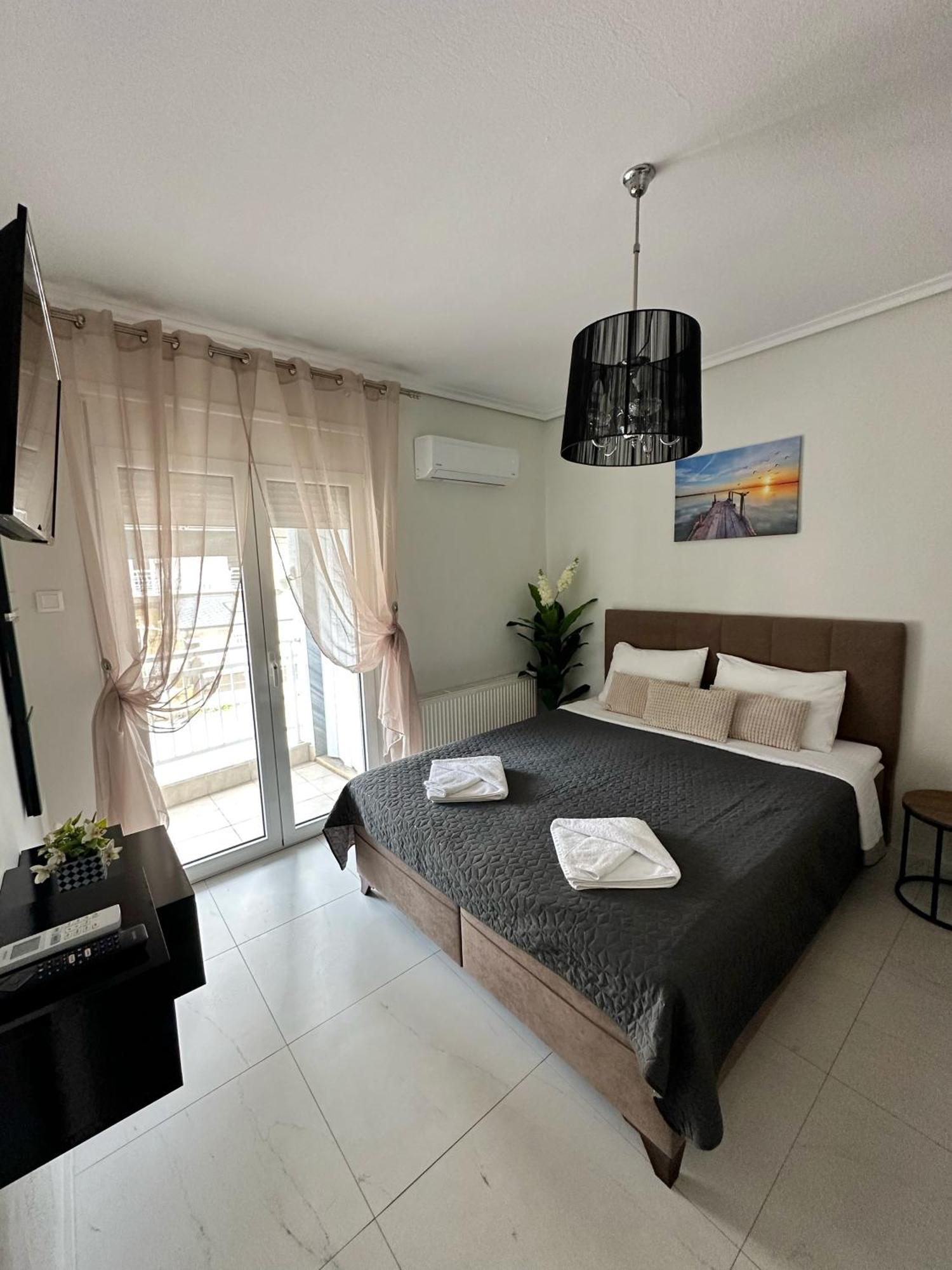 Eden Suite Paralia Экстерьер фото